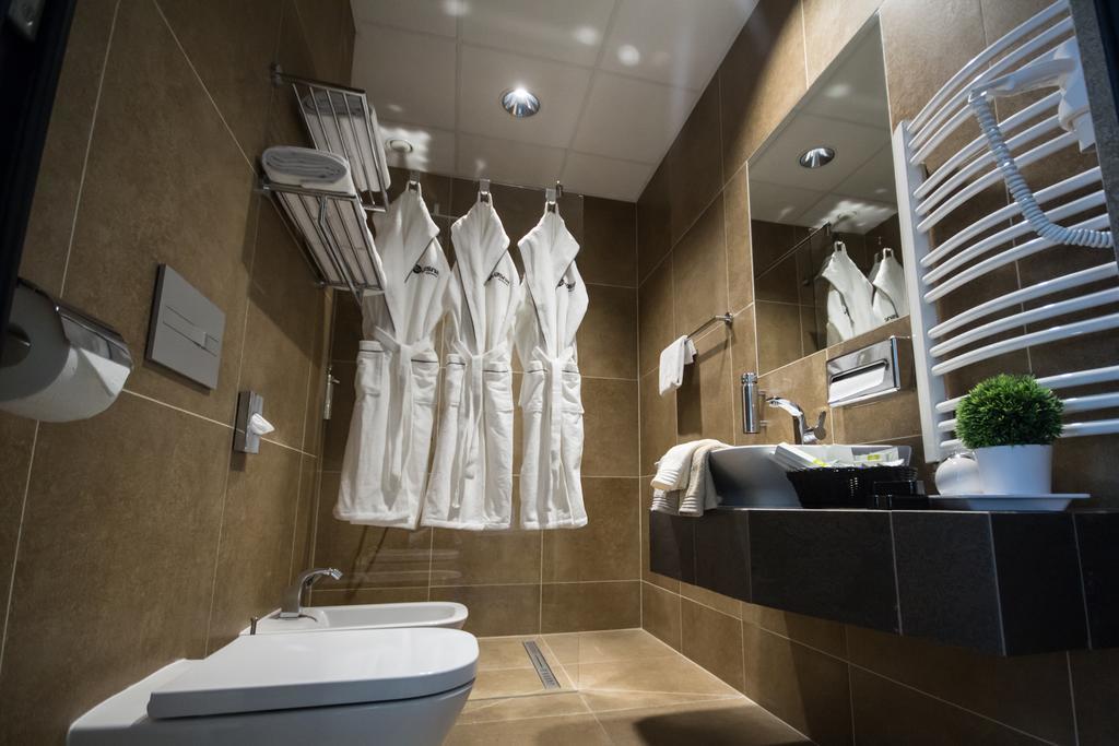 Jasna Sporthotel & Spa Gliwice Dış mekan fotoğraf